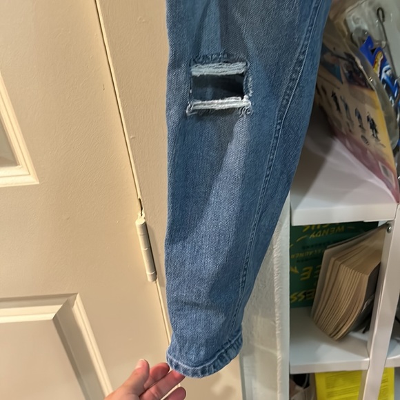ASOS Petite Mom Jeans w/ ripped knees - Picture 2 of 4